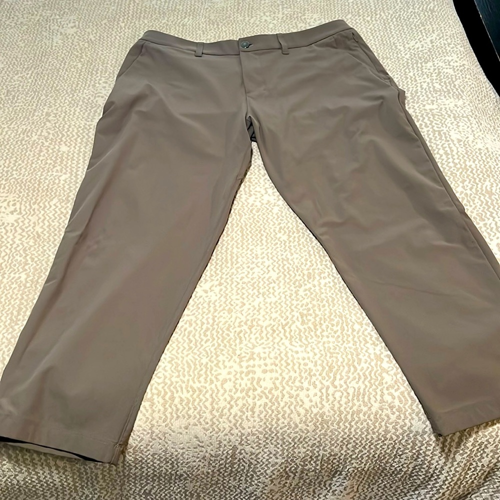 Lululemon ABC Classic Dress Pants